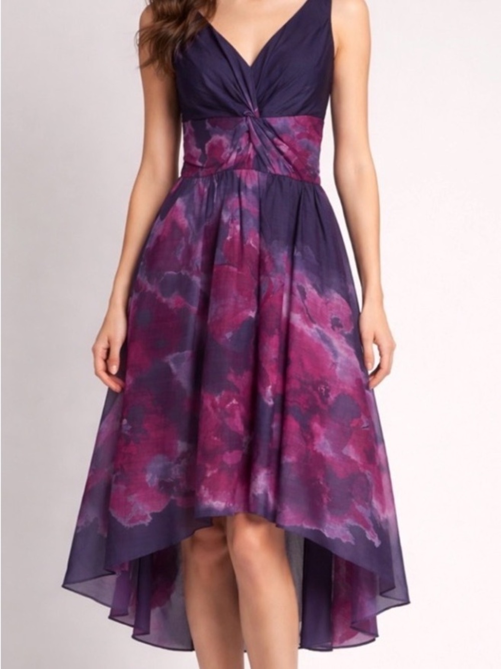 Neiman Marcus LelaRose Women's Purple Floral High-Low V-Neck cocktail dress